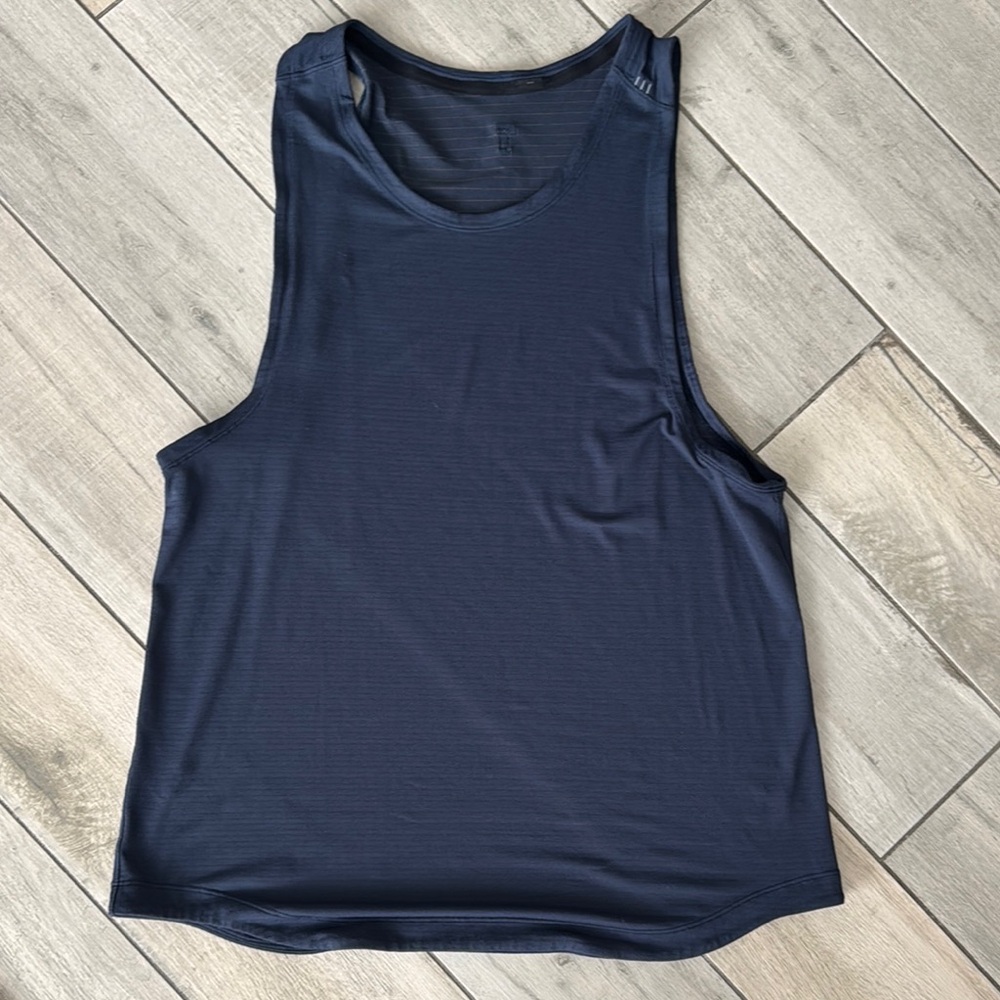Men’s Lululemon Navy Blue Sleeveless Tank Top